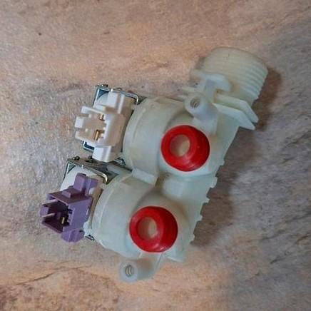 Inlaatventiel waterinlaatklep Indesit Bosch Whirlpool, Witgoed en Apparatuur, Wasmachines, Nieuw, Ophalen of Verzenden