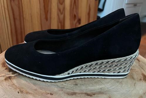 ZGAN Tamaris Wortman schoenen dames maat 37 zwart sleehak, Kleding | Dames, Schoenen, Zo goed als nieuw, Zwart, Ophalen of Verzenden