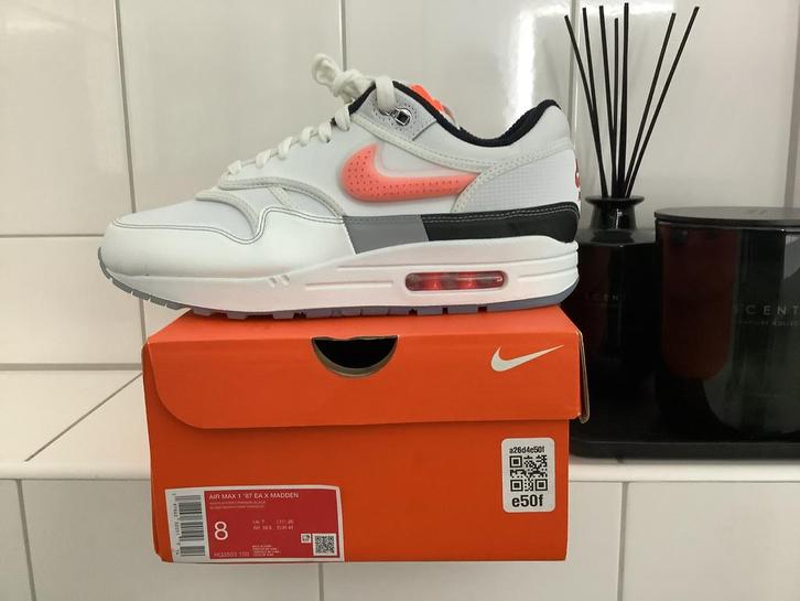 Nike Air Max 1 EA SPORTS 87 “ Madden NFL 25 “ maat 41‼️, Kleding | Heren, Schoenen, Nieuw, Sneakers of Gympen, Overige kleuren
