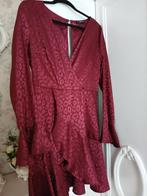 prachtige rode jurk heel apart nieuw, Kleding | Dames, Maat 42/44 (L), Nieuw, Ophalen of Verzenden, Boven de knie