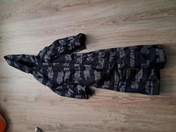 Skipak just rebel maat 116 in goede staat beschikbaar voor biedingen