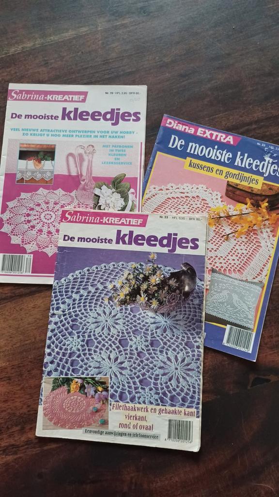 3 stuks : de mooiste kleedjes haken, Hobby en Vrije tijd, Breien en Haken, Zo goed als nieuw, Haken, Patroon of Boek, Ophalen of Verzenden