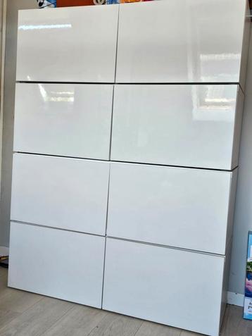 Moet zo snel mogelijk weg! 4 Besta ikea kasten 