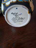 Regina Gouda Handgeschilderde Vaas, Ophalen of Verzenden