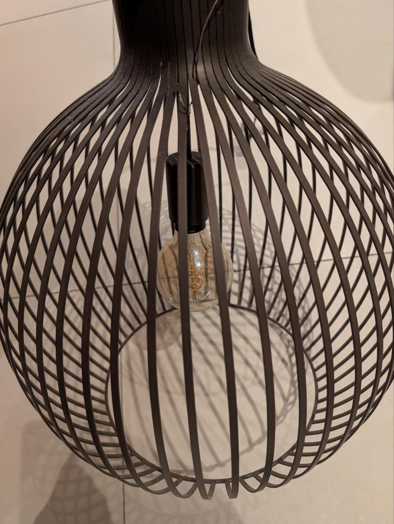 Twee mooie design plafondlampen, Huis en Inrichting, Lampen | Hanglampen, Ophalen, 50 tot 75 cm, Zo goed als nieuw, Metaal
