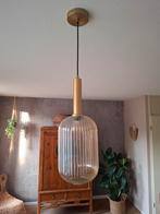 Glazen hanglamp met gouden details, Huis en Inrichting, Lampen | Hanglampen, Ophalen, Zo goed als nieuw, Glas, Modern