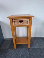 Leuk geel kastje met rieten lade, Huis en Inrichting, Ophalen, Gebruikt