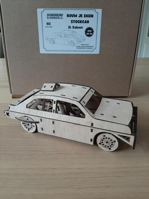 2 liter saloon stockcar bouwmodel, Hobby en Vrije tijd, Modelbouw | Auto's en Voertuigen, Nieuw, Truck, 1:32 tot 1:50, Overige merken