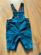 Tommy Hilfiger tuinbroek maat 56, Kinderen en Baby's, Babykleding | Maat 56, Tommy Hilfiger, Gebruikt, Ophalen of Verzenden, Jongetje