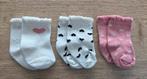 3 paar babysokjes met hartjes patroon, Ophalen of Verzenden, Zo goed als nieuw, Meisje, Sokjes