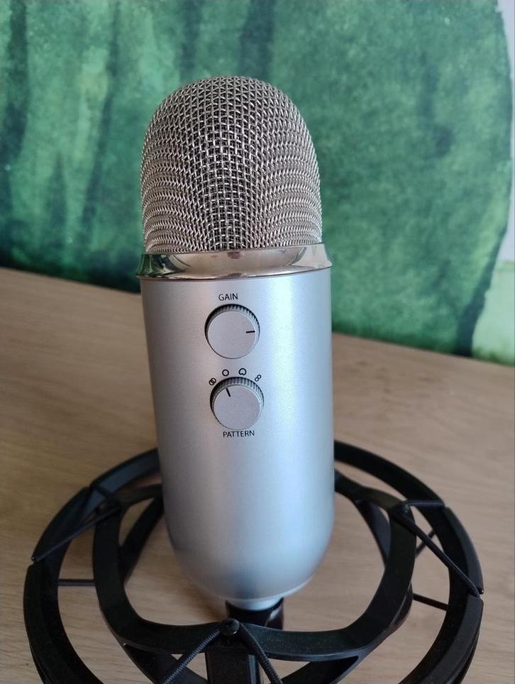 Blue Yeti USB Microfoon + Shock mount + Pop filter, Muziek en Instrumenten, Microfoons, Zo goed als nieuw, Studiomicrofoon, Ophalen of Verzenden
