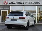 Volkswagen Touareg 3.0 TSi eHybrid 4MOTION R Line |PANO|TREK, Auto's, Volkswagen, Gebruikt, Zwart, 2995 cc, Wit