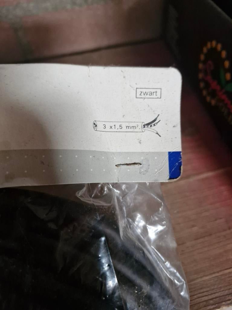 Neopreen kabel 3x10 meter. Nieuw in verpakking, Ophalen of Verzenden, Nieuw, Kabel of Snoer