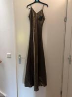 Gala jurk mouwloos goud S, Kleding | Dames, Gelegenheidskleding, Ophalen of Verzenden, Zo goed als nieuw, Zwart, Galajurk