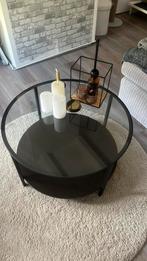 Zwarte glazen salontafel, Huis en Inrichting, Ophalen, Rond, 50 tot 100 cm, Zo goed als nieuw