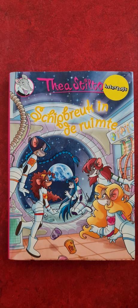 Thea Stilton - Schipbreuk in de ruimte, Boeken, Kinderboeken | Jeugd | onder 10 jaar, Zo goed als nieuw, Ophalen of Verzenden
