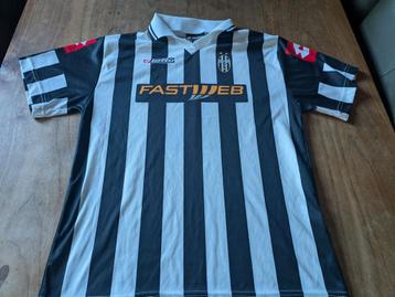 Voetbalshirt Juventus vintage shirt 2001 Zeer Mooi beschikbaar voor biedingen