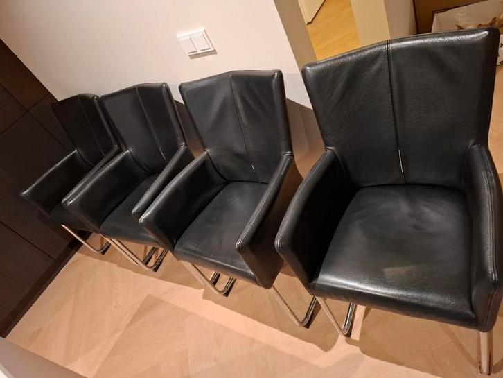 Zwarte lederen eetkamerstoelen - set van 4, Huis en Inrichting, Stoelen, Gebruikt, Vier, Leer, Metaal, Zwart, Ophalen