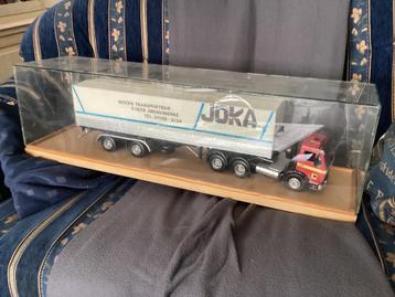 Modelbouw 1:24 Revell beschikbaar voor biedingen