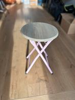 Opvouwbaar krukje hout en roze onderstel, Ophalen of Verzenden, Zo goed als nieuw