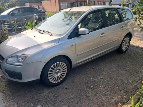 Ford Focus 1.6 74KW Wagon 2007 Grijs, Auto's, Ford, Particulier, Focus, Airbags, Airconditioning, Bluetooth, Centrale vergrendeling