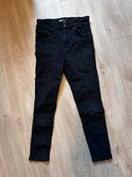 Bershka high waist jeans maat 38, Ophalen of Verzenden, Zo goed als nieuw, Blauw, W30 - W32 (confectie 38/40)