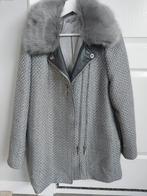 Sjieke jas maat M in zilver grijs, Kleding | Dames, Jassen | Winter, Grijs, Maat 38/40 (M), Ophalen of Verzenden, Glamorous