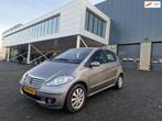 Mercedes-Benz A-klasse 170 Elegance AUTOMAAT NAVI PSENSOR CR, Auto's, Mercedes-Benz, 15 km/l, Gebruikt, 4 cilinders, 400 kg