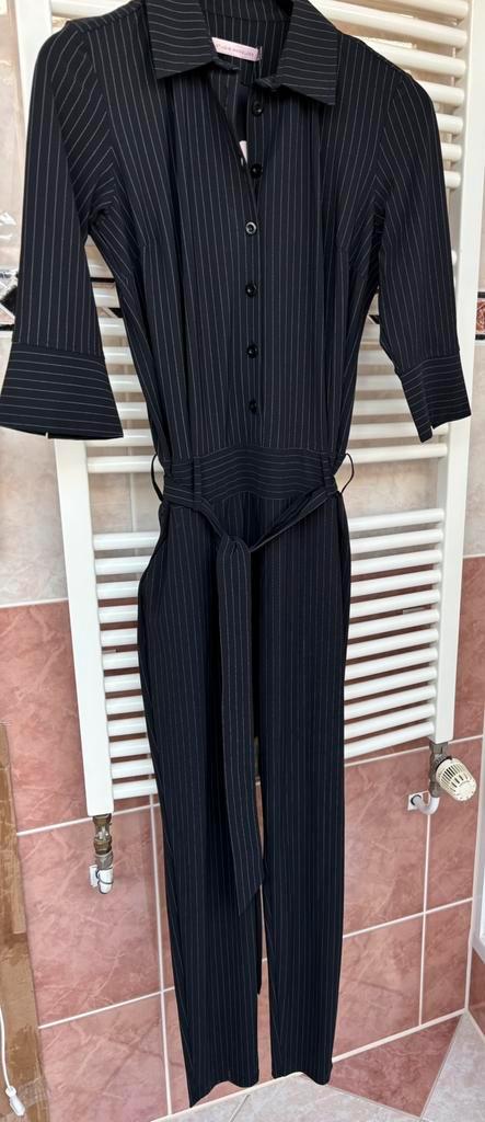 Nieuwe zwarte pinstripe jumpsuit Studio Anneloes mt L 40, Kleding | Dames, Jumpsuits, Nieuw, Maat 38/40 (M), Zwart, Ophalen of Verzenden