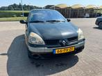 Renault Clio 1.6 16V 2005 Initiale, 4 cilinders, Zwart, 1035 kg, 107 pk