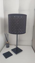 Luxe Tafellampen NYMÖ / SKAFTET | Zwart + Gouden Binnenkant, Ophalen, Gebruikt, Minder dan 50 cm
