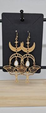 Gouden Luna Moth & Maan Oorbellen (Witchy/Boho/Celestial), Met kristal, Overige materialen, Hangers, Nieuw