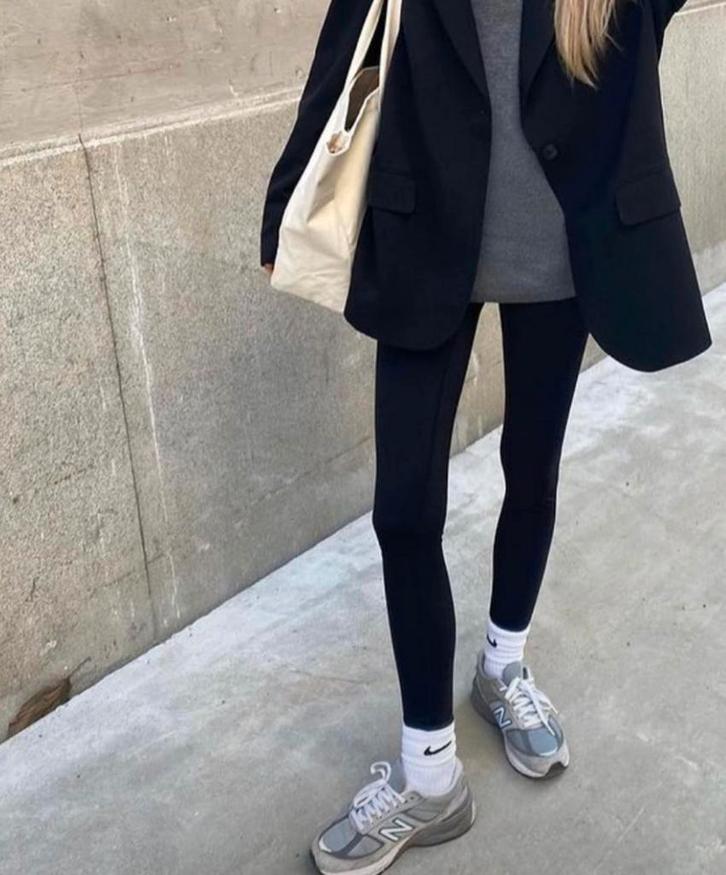 Nike Dri-fit legging, sport legging, hardloop kleding, XS/S, Kleding | Dames, Broeken en Pantalons, Gedragen, Maat 34 (XS) of kleiner