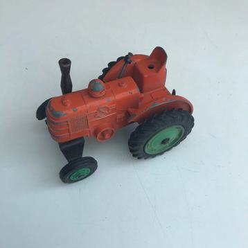DINKY TOYS 301 FIELD MARSHALL TRACTOR 