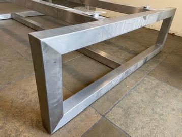 RVS Salontafel Frame beschikbaar voor biedingen