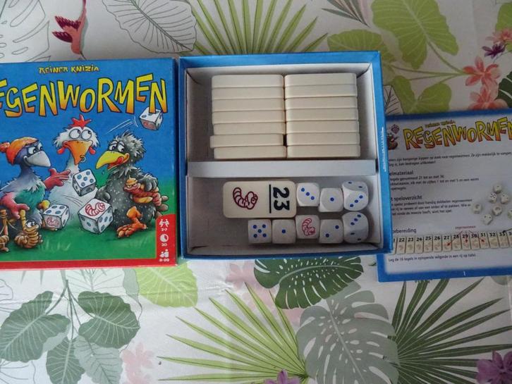 Regenwormen 999 games als nieuw, Hobby en Vrije tijd, Gezelschapsspellen | Kaartspellen, Zo goed als nieuw, Ophalen of Verzenden