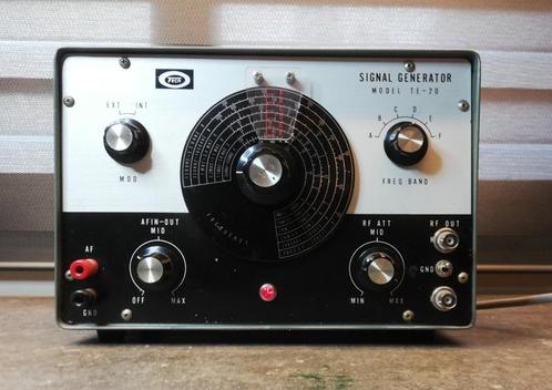 Tech TE-20 Signal Generator, Antiek en Kunst, Antiek | Tv's en Audio, Ophalen of Verzenden