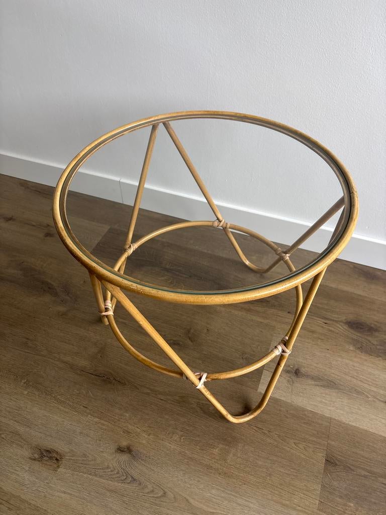 Rotan bijzet tafel, Huis en Inrichting, Tafels | Bijzettafels, Minder dan 55 cm, Rond, Zo goed als nieuw, Ophalen
