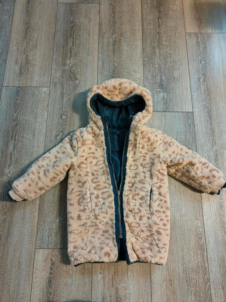 We fashion dik gevoerde winterjas 110-116 zgan omkeerbaar, Kinderen en Baby's, Kinderkleding | Maat 110, Zo goed als nieuw, Meisje
