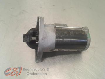 Startmotor van een Renault Trafic beschikbaar voor biedingen