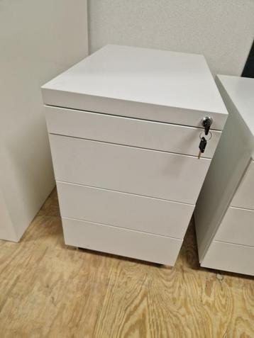 NIEUW Rolblok Wit 4 laden Rolcontainer Buroladeblok beschikbaar voor biedingen
