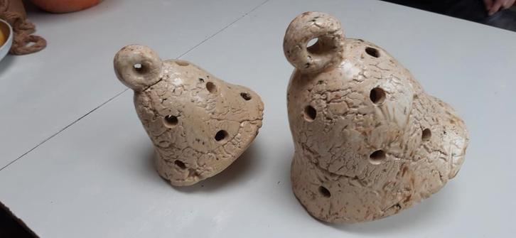Kerst klokken, Antiek en Kunst, Antiek | Keramiek en Aardewerk, Ophalen of Verzenden