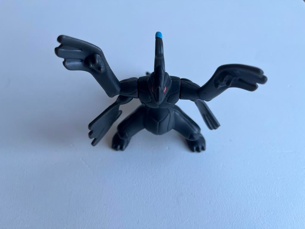McDonald’s Happy Meal figuurtje 2011 - Zekrom (Pokémon), Verzamelen, Ophalen of Verzenden, Zo goed als nieuw
