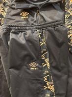 Umbro joggingpak jongens - maat 152 - Nieuw!, Ophalen of Verzenden, Nieuw, Jongen, Overige typen