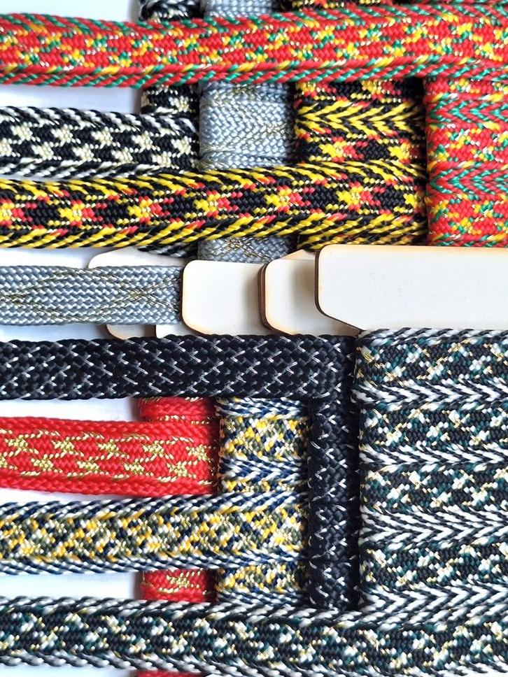 Prachtige gekleurde geweven sierbanden, met touch of gold, Hobby en Vrije tijd, Naaien en Fournituren, Nieuw, Lint, Band of Elastiek