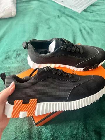 Hermes Sneakers - Nieuw in doos! beschikbaar voor biedingen