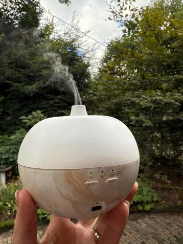 Young Living Diffuser Oplaadbaar beschikbaar voor biedingen