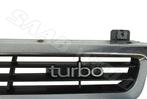 Nieuw turbo embleem voor de grille, Saab 900 classic., Ophalen of Verzenden, Nieuw