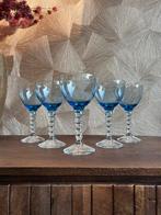 Vintage hoge blauwe wijnglazen | set van 5, Antiek en Kunst, Antiek | Glas en Kristal, Ophalen of Verzenden