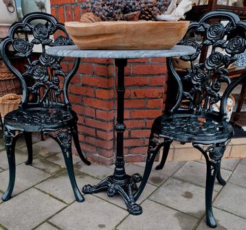 Tuinset bistroset Gietijzer met Marmeren Tafelblad beschikbaar voor biedingen